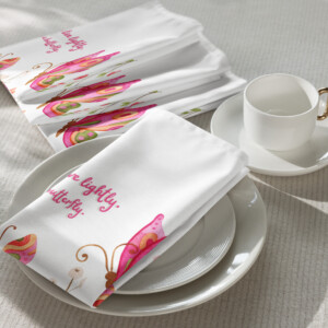 Cloth napkin set - Butterflies Drifting